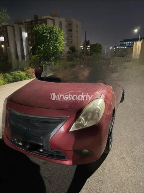 Nissan Sunny 2014 Red Automatic Used for Sale in Al Shorouk - 3