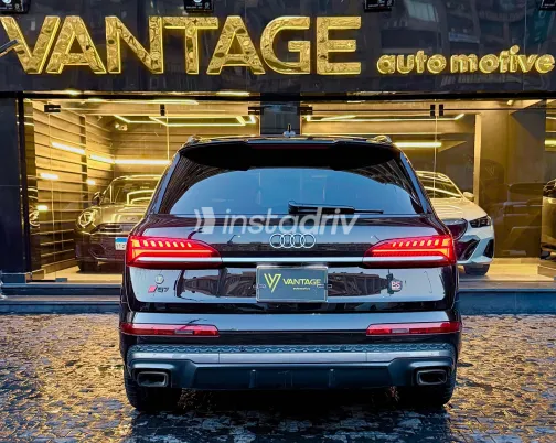 Audi Q7 2025 Black Automatic Used for Sale in Greater Cairo ( Cairo + Giza) - 4