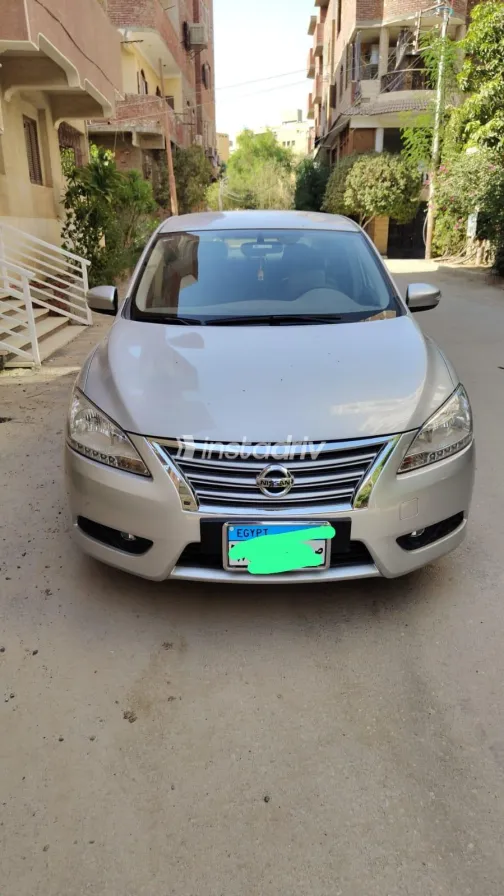 Nissan Sentra 2026 Silver Automatic Used for Sale in Greater Cairo ( Cairo + Giza) - 8