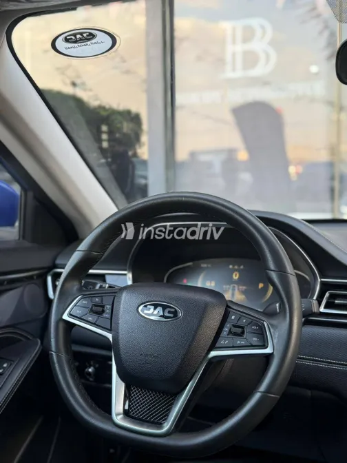 جاك J7 2022 أزرق أوتوماتيك مستعملة للبيع في القاهرة الكبرى ( القاهرة - الجيزة) - 1