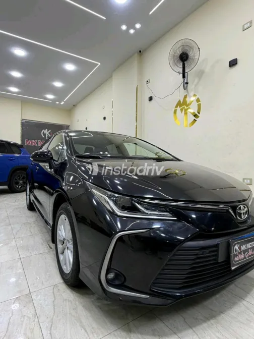 تويوتا كورولا 2024 أسود CVT مستعملة للبيع في القاهرة الكبرى ( القاهرة - الجيزة) - 5