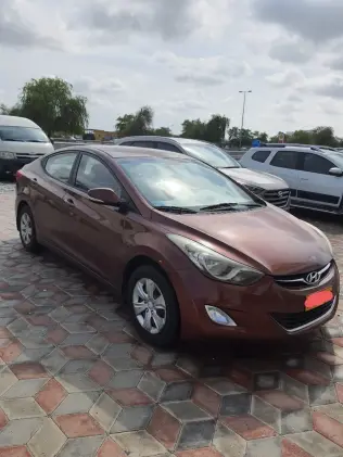 Hyundai Elantra MD 2014 Brown Automatic Used for Sale in Greater Cairo ( Cairo + Giza)