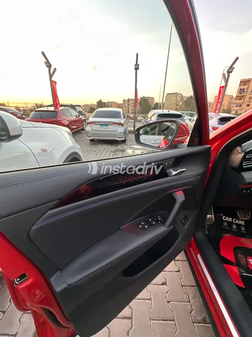 Volkswagen Tiguan 2024 Red Automatic Used for Sale in Greater Cairo ( Cairo + Giza) - 2