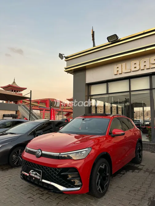 Volkswagen Tiguan 2024 Red Automatic Used for Sale in Greater Cairo ( Cairo + Giza) - 4