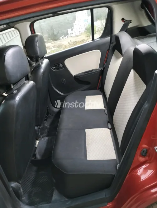 Suzuki Alto 2021 Red Manual Used for Sale in Greater Cairo ( Cairo + Giza) - 6