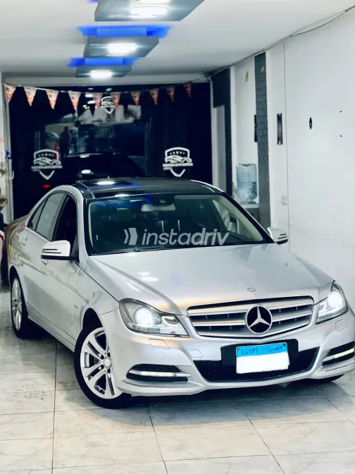 مرسيدس C 250 2012 فضي يدوي مستعملة للبيع في القاهرة الكبرى ( القاهرة - الجيزة) - 9