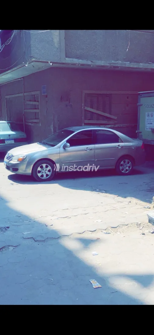 Kia Cerato 2008 Gold Manual Used for Sale in Greater Cairo ( Cairo + Giza) - 2