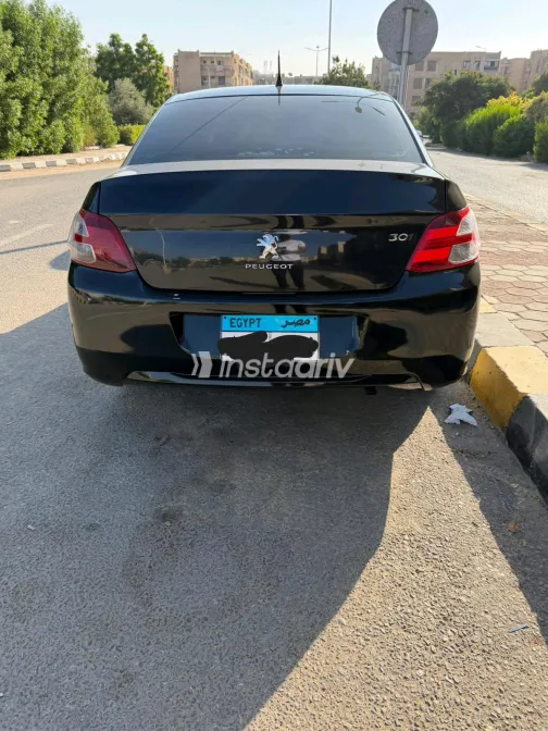 Peugeot 301 2017 Black Automatic Used for Sale in Greater Cairo ( Cairo + Giza) - 2