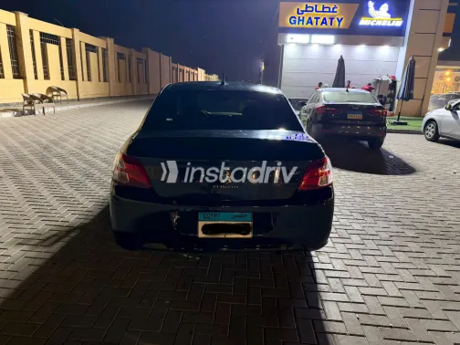 Peugeot 301 2017 Black Automatic Used for Sale in Greater Cairo ( Cairo + Giza) - 3