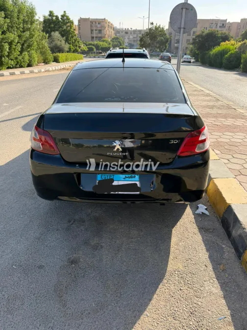 Peugeot 301 2017 Black Automatic Used for Sale in Greater Cairo ( Cairo + Giza) - 9