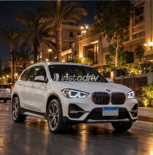 بي ام دبليو X1 2020 أبيض أوتوماتيك مستعملة للبيع في القاهرة الكبرى ( القاهرة - الجيزة) - 1