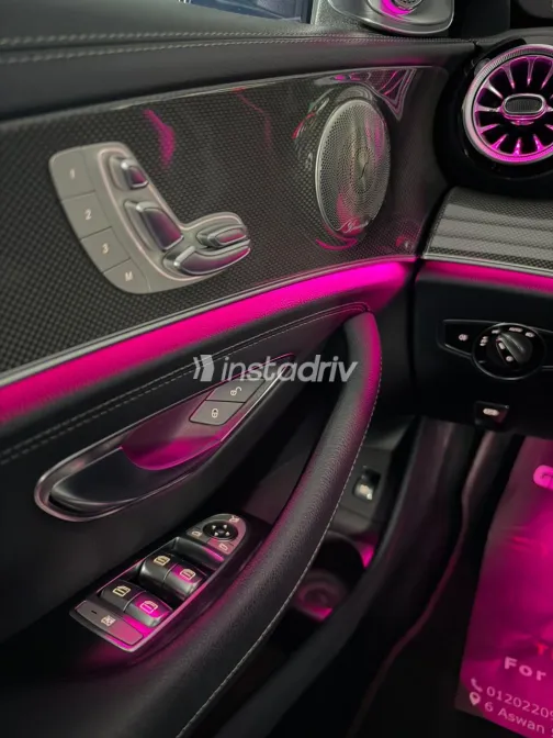 مرسيدس E 300 2021 أسود أوتوماتيك مستعملة للبيع في القاهرة الكبرى ( القاهرة - الجيزة) - 4