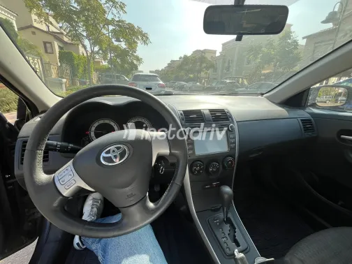 Toyota Corolla 2010 Black Automatic Used for Sale in Greater Cairo ( Cairo + Giza) - 5