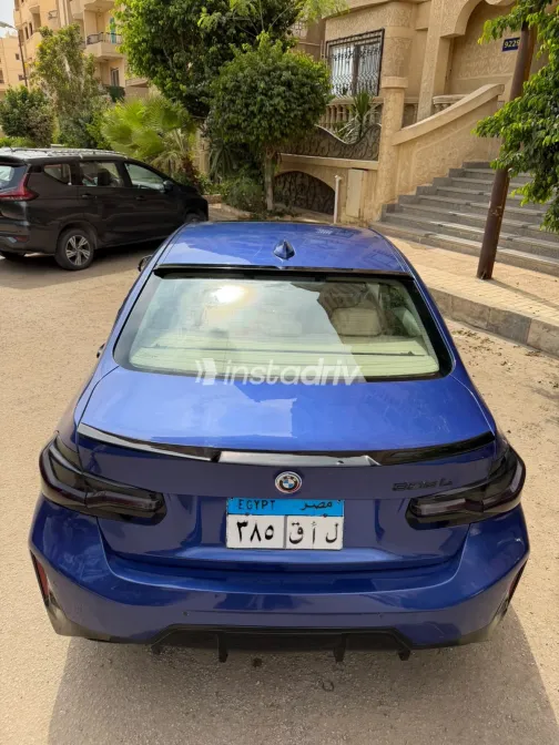 BMW 320 2017 Blue Automatic Used for Sale in Greater Cairo ( Cairo + Giza) - 6