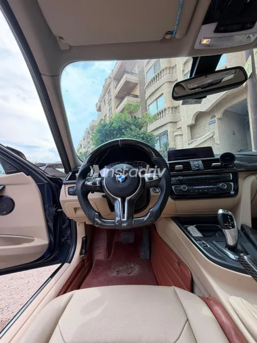 BMW 320 2017 Blue Automatic Used for Sale in Greater Cairo ( Cairo + Giza) - 7