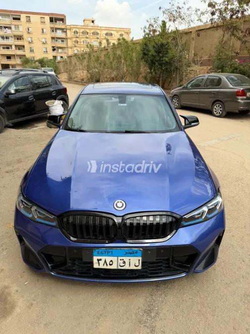 BMW 320 2017 Blue Automatic Used for Sale in Greater Cairo ( Cairo + Giza) - 8
