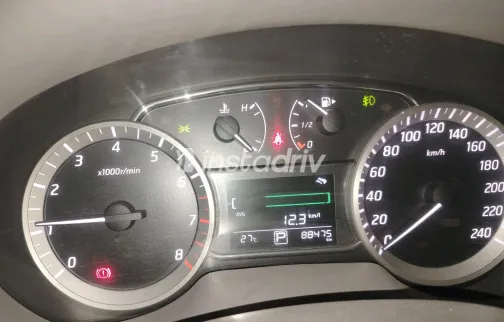 Nissan Sentra 2016 Black Automatic Used for Sale in Greater Cairo ( Cairo + Giza) - 4