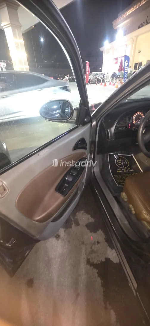 Daewoo Nubira 2001 Beige Manual Used for Sale in Greater Cairo ( Cairo + Giza) - 4