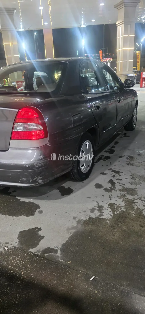 Daewoo Nubira 2001 Beige Manual Used for Sale in Greater Cairo ( Cairo + Giza) - 9