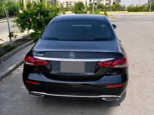 Mercedes E 200 2022 Black Automatic Used for Sale in Greater Cairo ( Cairo + Giza)