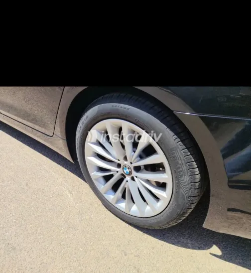 BMW 520 2019 Black Automatic Used for Sale in Greater Cairo ( Cairo + Giza) - 2