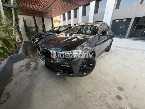 بي ام دبليو X4 2020 رمادي غامق أوتوماتيك مستعملة للبيع في القاهرة الكبرى ( القاهرة - الجيزة) - 2