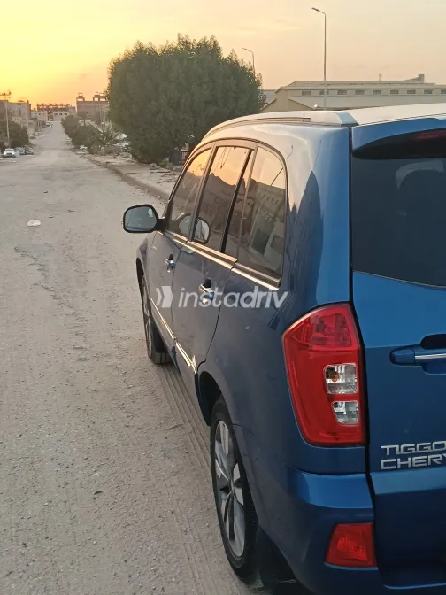 Chery Tiggo 3 2022 Blue Automatic Used for Sale in Greater Cairo ( Cairo + Giza) - 5