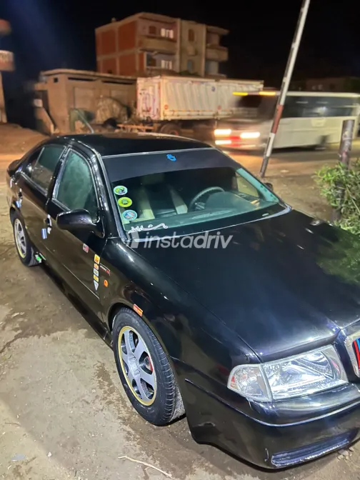 سكودا اوكتافيا A4 2003 أسود يدوي مستعملة للبيع في القاهرة الكبرى ( القاهرة - الجيزة) - 3