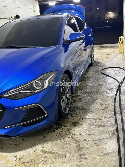 Hyundai Avante 2018 Blue Automatic Used for Sale in Greater Cairo ( Cairo + Giza) - 2