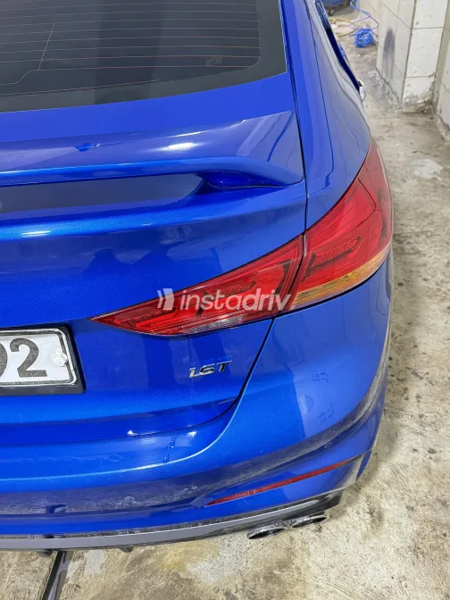 Hyundai Avante 2018 Blue Automatic Used for Sale in Greater Cairo ( Cairo + Giza) - 7