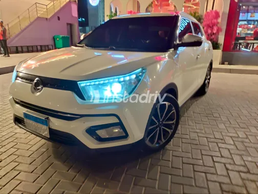 سانج يونج تيفولى 2019 أبيض أوتوماتيك مستعملة للبيع في القاهرة الكبرى ( القاهرة - الجيزة) - 3
