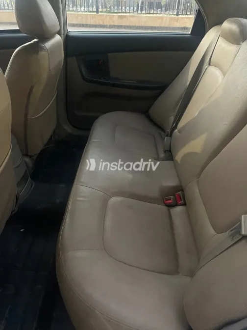 Kia Cerato 2006 Silver Automatic Used for Sale in Greater Cairo ( Cairo + Giza) - 1