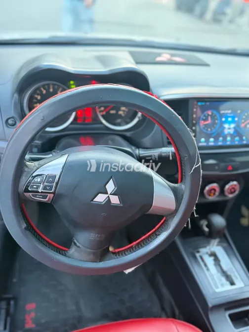Mitsubishi Lancer EX Shark 2016 Silver Automatic Used for Sale in Greater Cairo ( Cairo + Giza) - 3