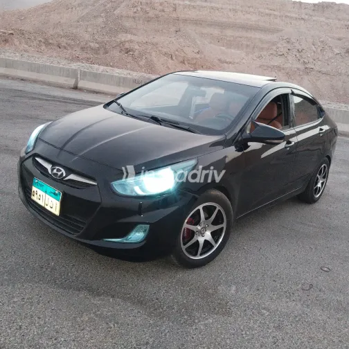 Hyundai Accent RB 2015 Black Automatic Used for Sale in Greater Cairo ( Cairo + Giza) - 5