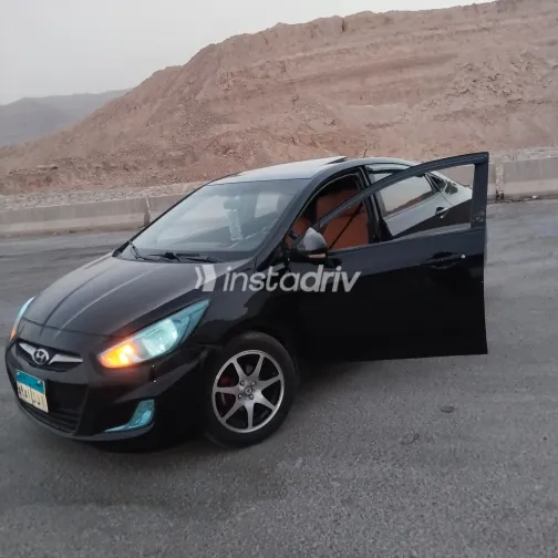 Hyundai Accent RB 2015 Black Automatic Used for Sale in Greater Cairo ( Cairo + Giza) - 10