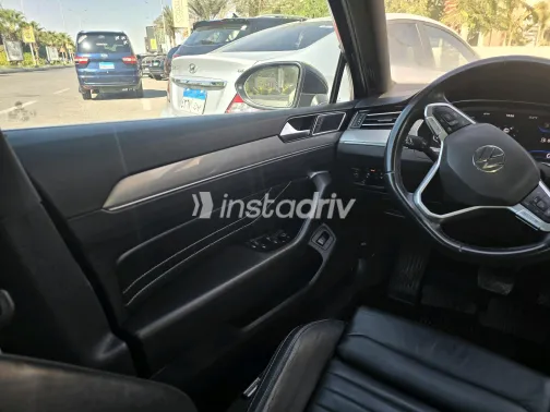 Volkswagen Passat 2022 Black Automatic Used for Sale in Greater Cairo ( Cairo + Giza) - 5