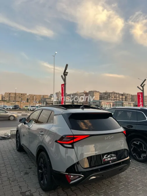 Kia Sportage 2024 Gray Automatic Used for Sale in Greater Cairo ( Cairo + Giza) - 3