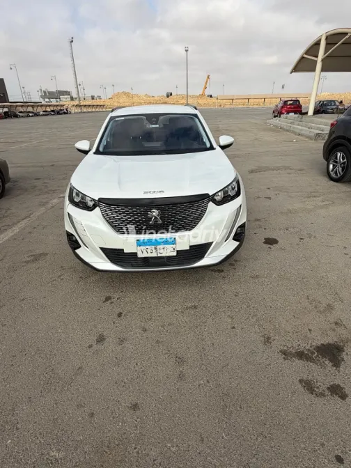 Peugeot 2008 2021 White Automatic Used for Sale in Greater Cairo ( Cairo + Giza) - 2