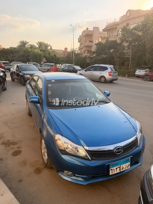 بى واى دى‬ F3 2023 أزرق أوتوماتيك مستعملة للبيع في القاهرة الكبرى ( القاهرة - الجيزة) - 2