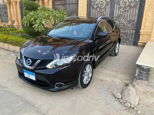 Nissan Qashqai 2017 Purple Automatic Used for Sale in Greater Cairo ( Cairo + Giza) - 1