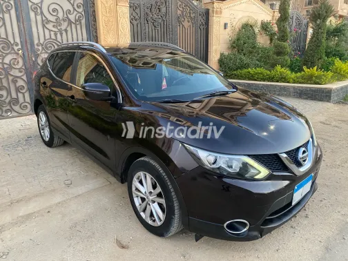 Nissan Qashqai 2017 Purple Automatic Used for Sale in Greater Cairo ( Cairo + Giza) - 2