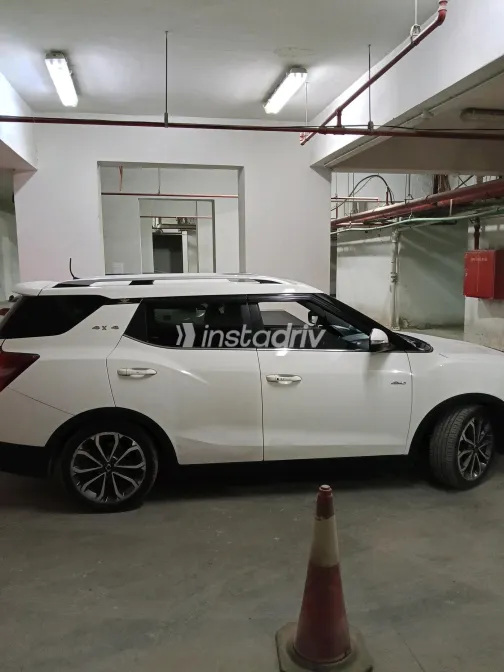 Ssang Yong Tivoli 2019 White Automatic Used for Sale in Greater Cairo ( Cairo + Giza) - 4