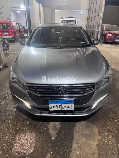 Peugeot 508 2016 Gray Automatic Used for Sale in Greater Cairo ( Cairo + Giza) - 7