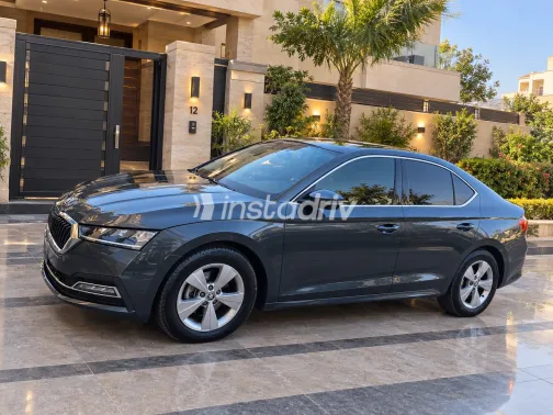 Skoda Octavia A8 2021 Gray Automatic Used for Sale in Greater Cairo ( Cairo + Giza) - 2