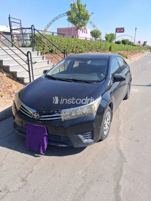 Toyota Corolla 2014 Black Automatic Used for Sale in Greater Cairo ( Cairo + Giza) - 4