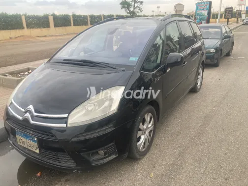 Citroën C4 Grand Picasso 2012 Black Automatic Used for Sale in Greater Cairo ( Cairo + Giza) - 5