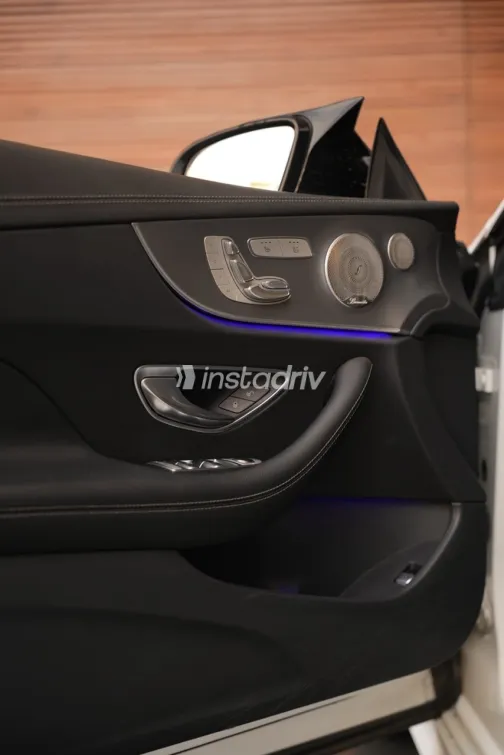 مرسيدس E 300 2023 أبيض أوتوماتيك مستعملة للبيع في القاهرة الكبرى ( القاهرة - الجيزة) - 2