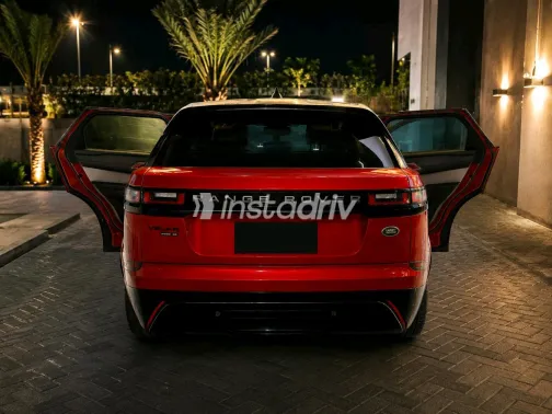 Land Rover Range Rover 2020 Red Automatic Used for Sale in Greater Cairo ( Cairo + Giza) - 4