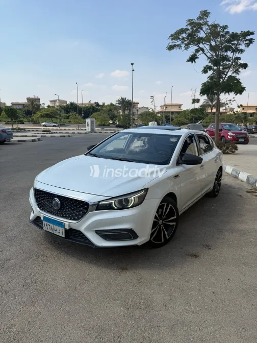 MG 6 2021 White Automatic Used for Sale in Greater Cairo ( Cairo + Giza) - 6