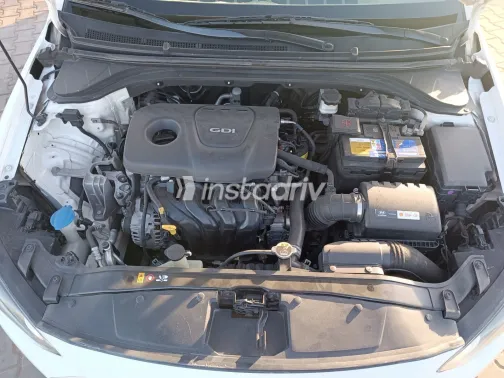 Hyundai I10 2016 White Automatic Used for Sale in Greater Cairo ( Cairo + Giza) - 2